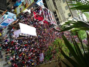 604152_10151398571100735_1258594351_n