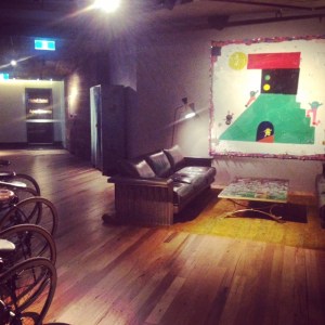 The lounge area in Hotel Hotel